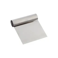 Coupe Pâte inox lame rigide 13 cm