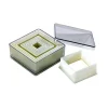 9 Découpoirs carrés lisse assortis
