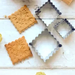 Emporte-pièces Petit biscuit carrés assortis inox (x3)