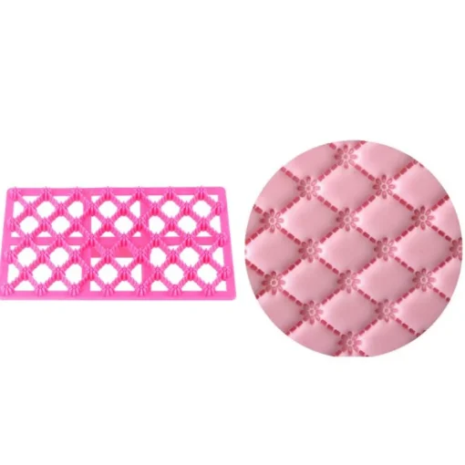 Empreinte effet matelassé petites fleurs