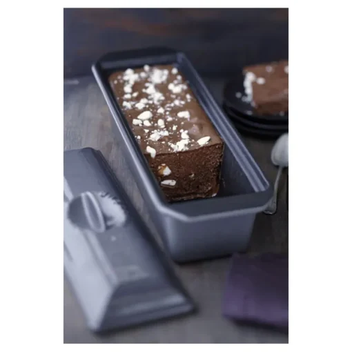 Le Chasseur terrine avec couvercle noire 32 cm