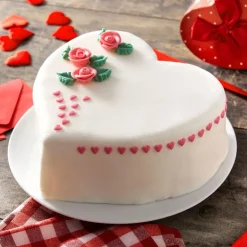 Pâte à sucre blanche étalée
